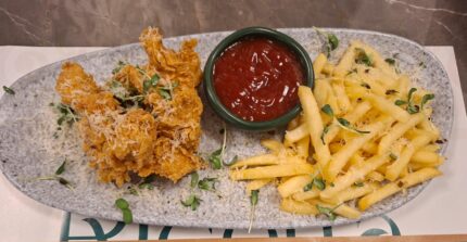 Chicken Strips & Fries